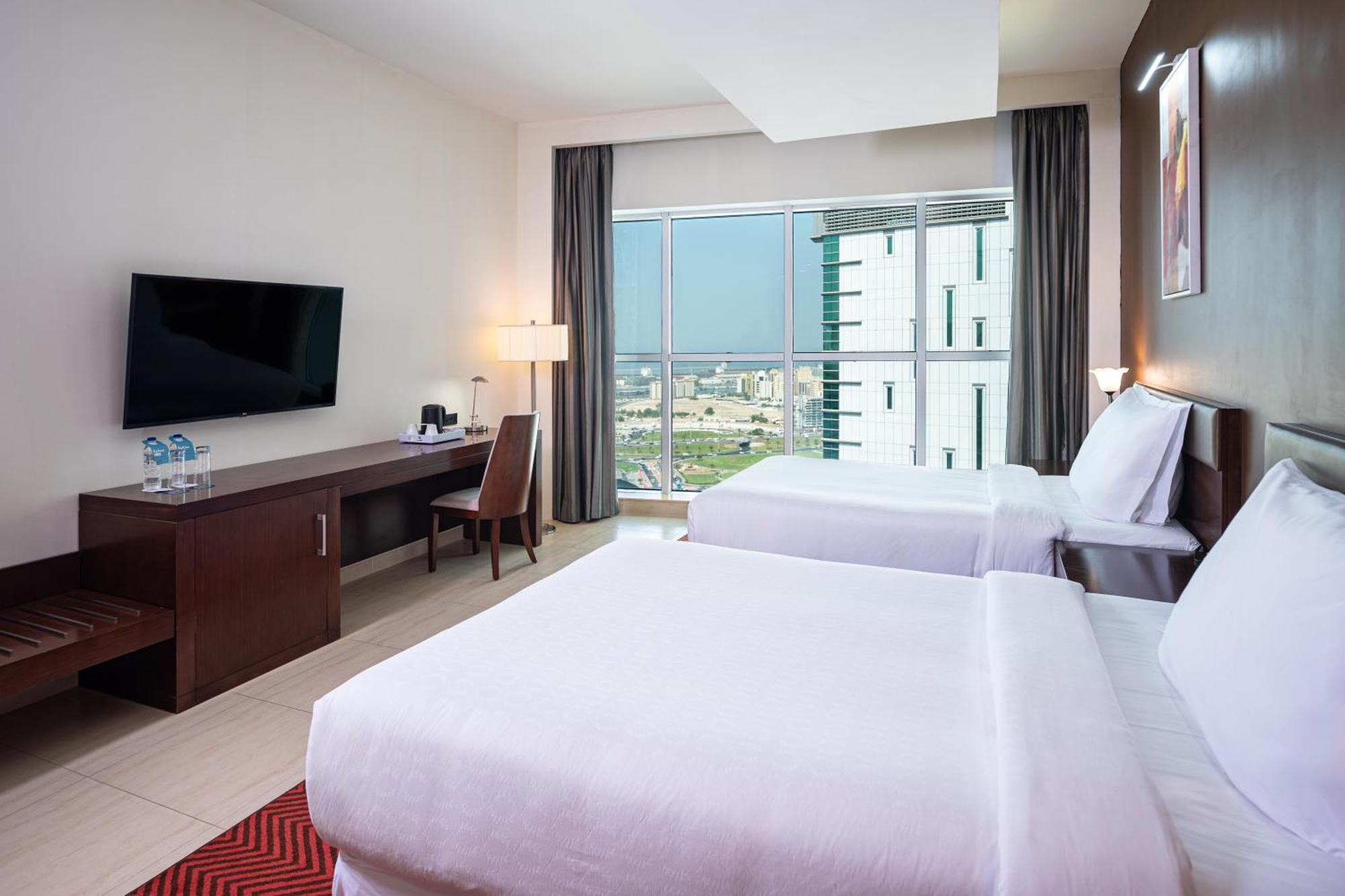 Four Points By Sheraton Σάρτζα Εξωτερικό φωτογραφία