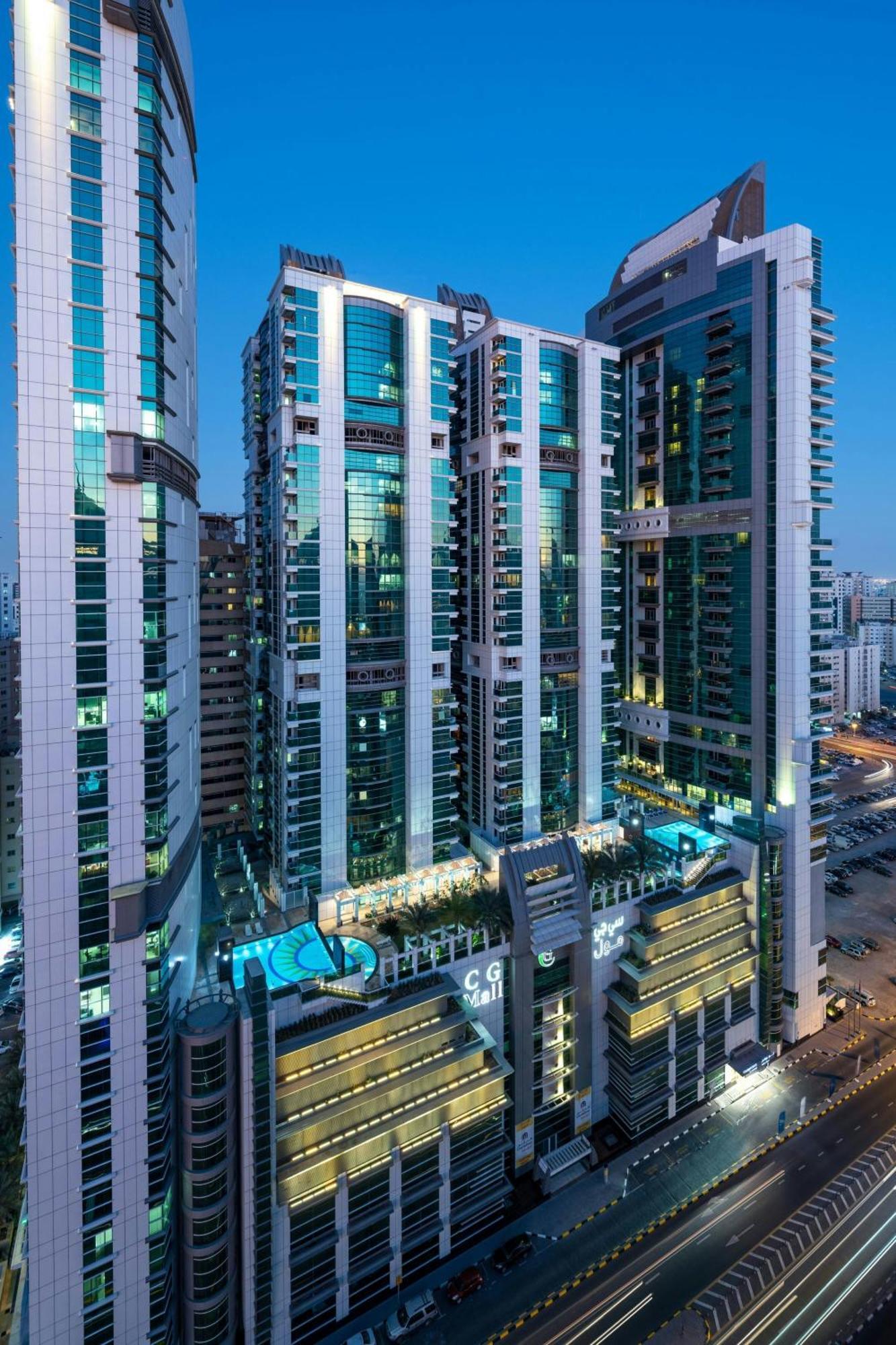 Four Points By Sheraton Σάρτζα Εξωτερικό φωτογραφία